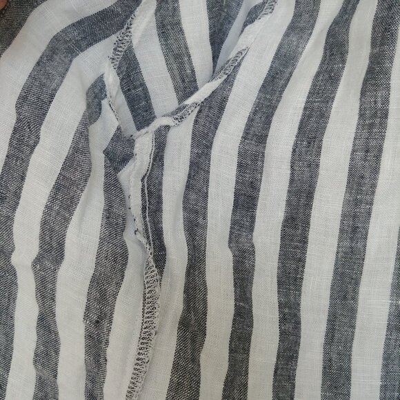 Lord + Taylor 100% linen striped button down shirt white blue grey Small - Picture 2 of 16